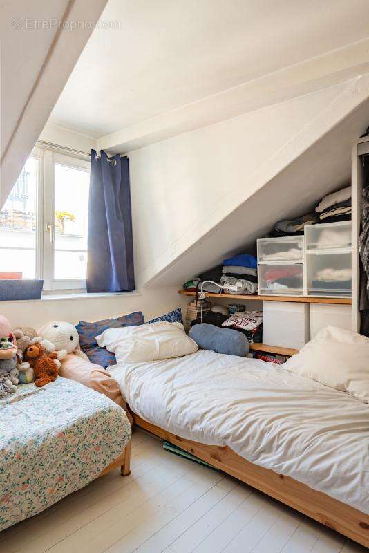 Appartement à PARIS-11E