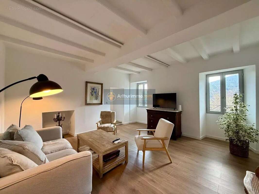 Maison à MURATO