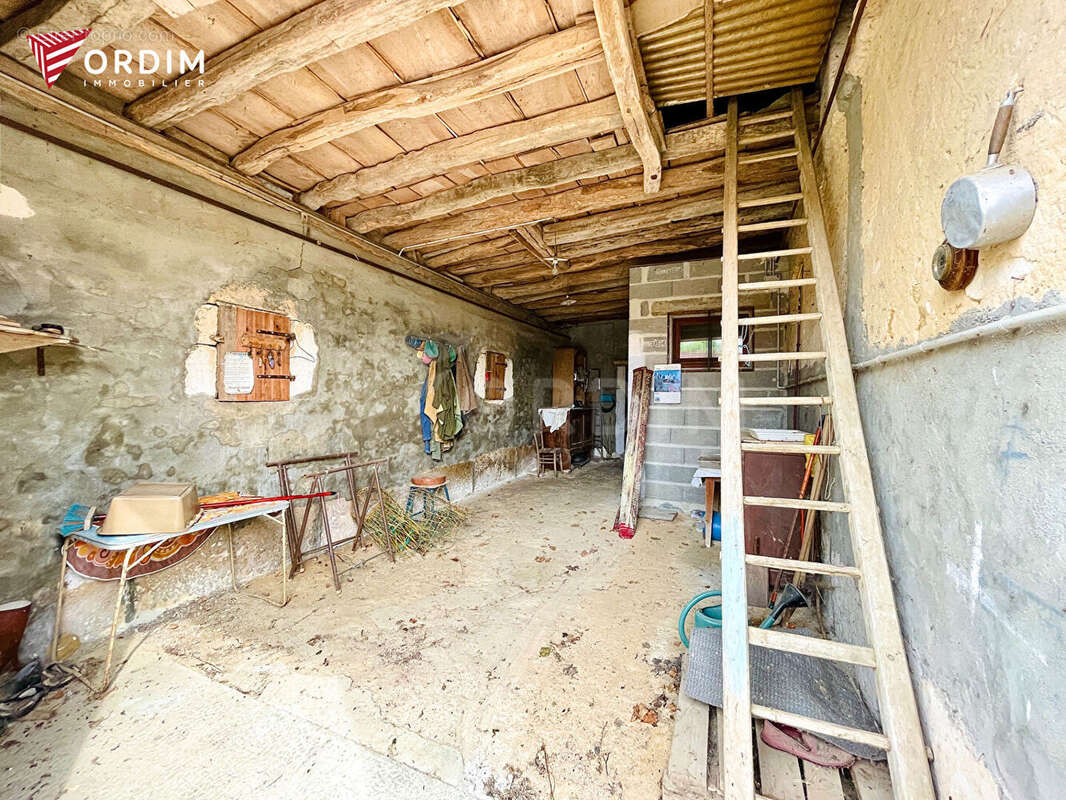 Maison à SAINT-SAUVEUR-EN-PUISAYE