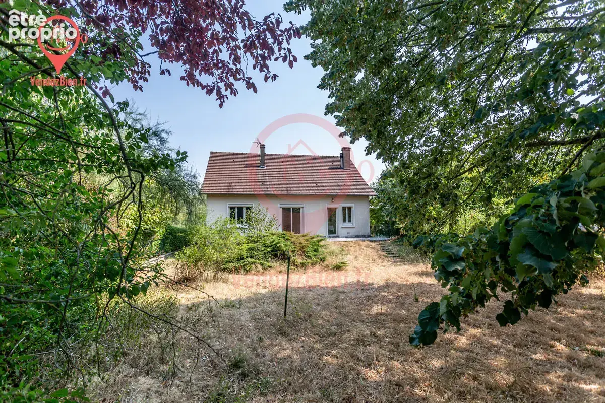 Maison à SAINT-DOULCHARD