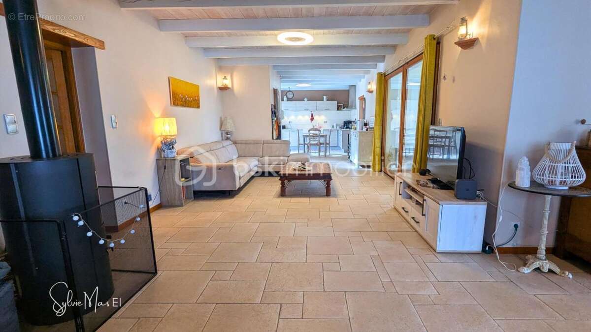 Maison à MONTAYRAL
