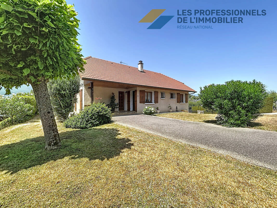 Maison à SAINT-JEOIRE-PRIEURE