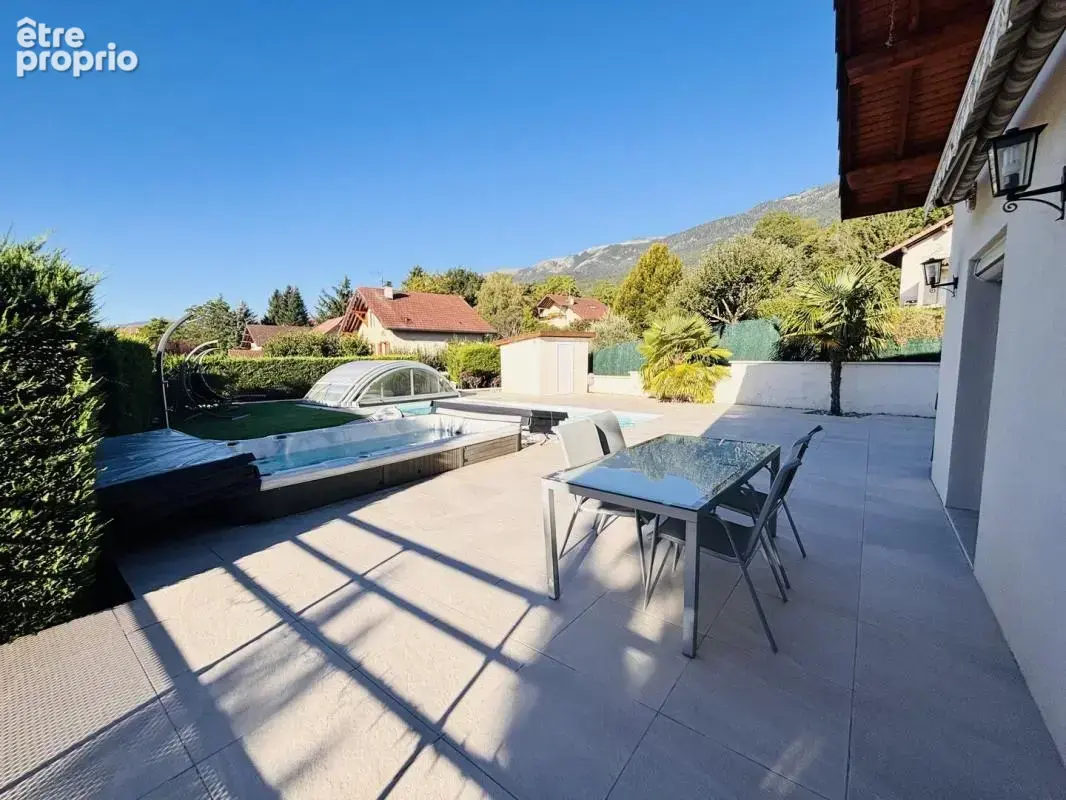 Maison 230m2, terrain 1250m2 spa et piscine - photo 11