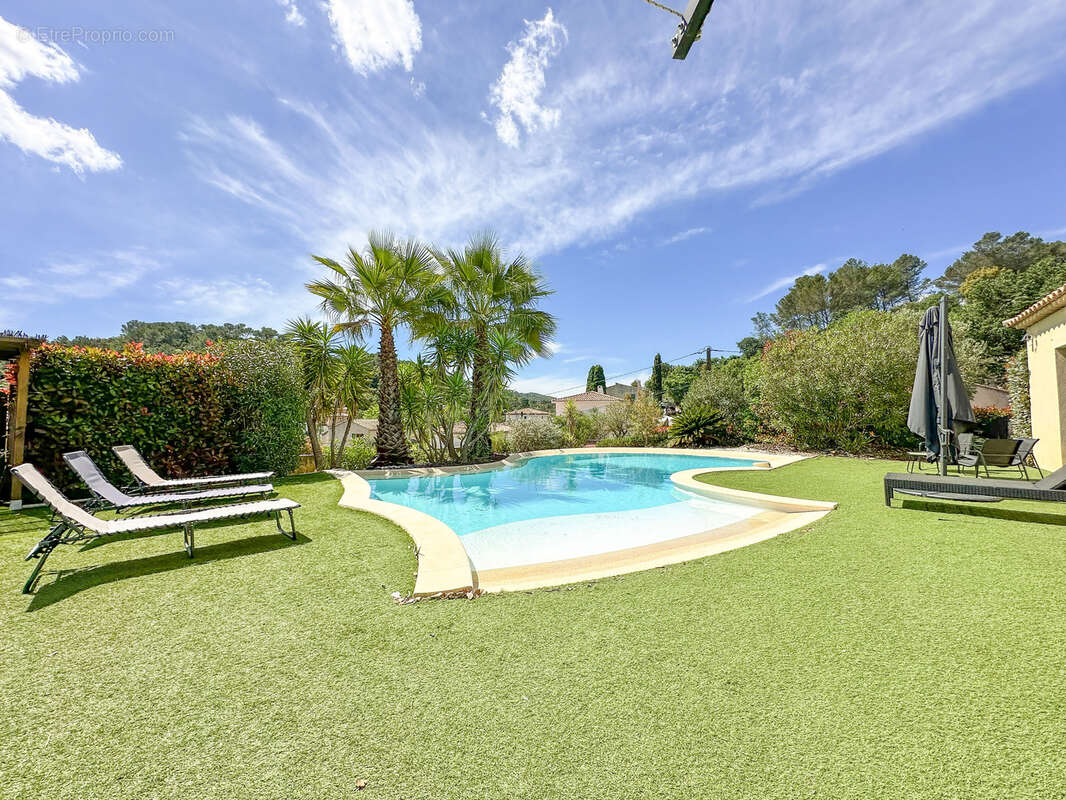 Maison à PIERREFEU-DU-VAR