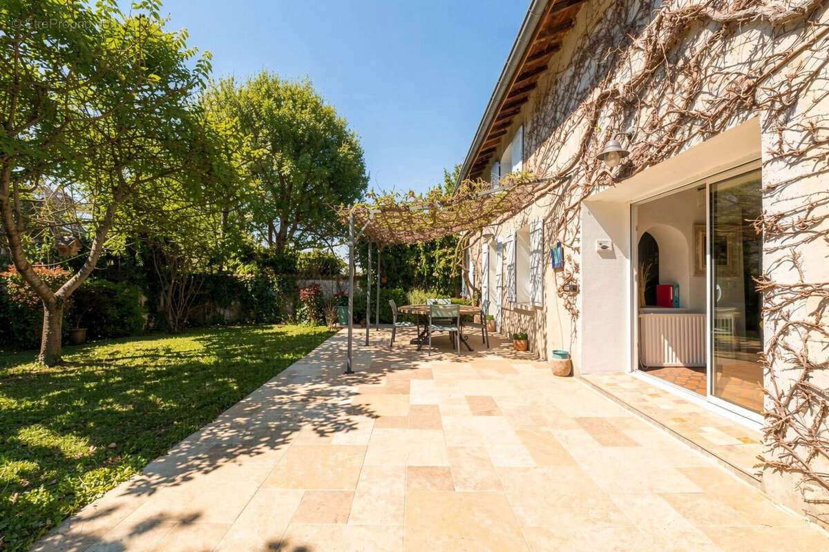 Photo 2 - Maison à CHAPONNAY