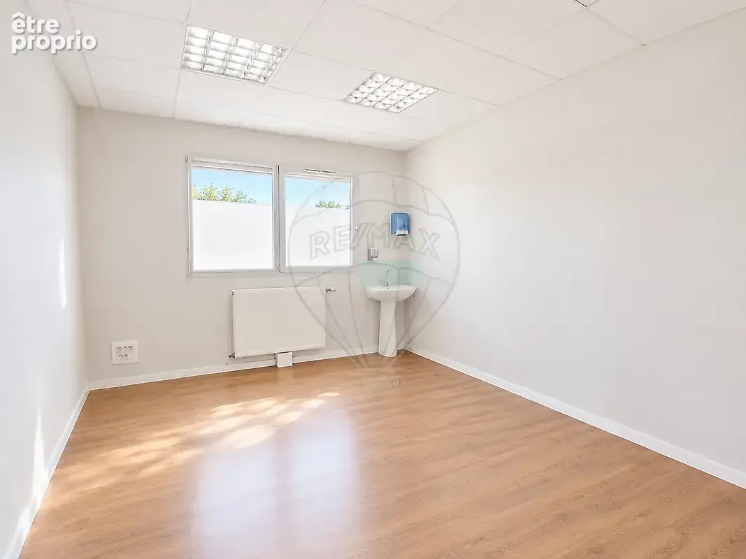 Lot de Bureaux  à vendre - photo 7