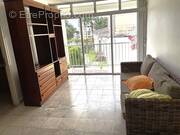 Appartement à POINTE-A-PITRE