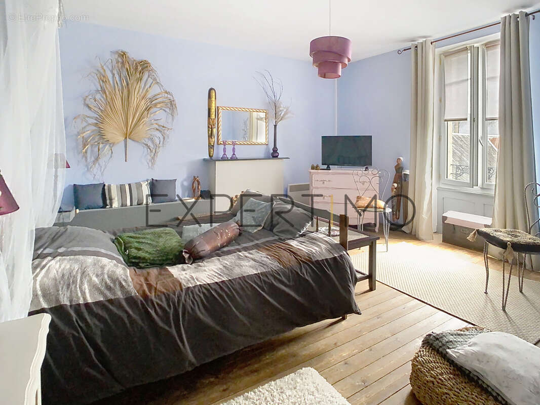 Maison à VILLERS-BOCAGE