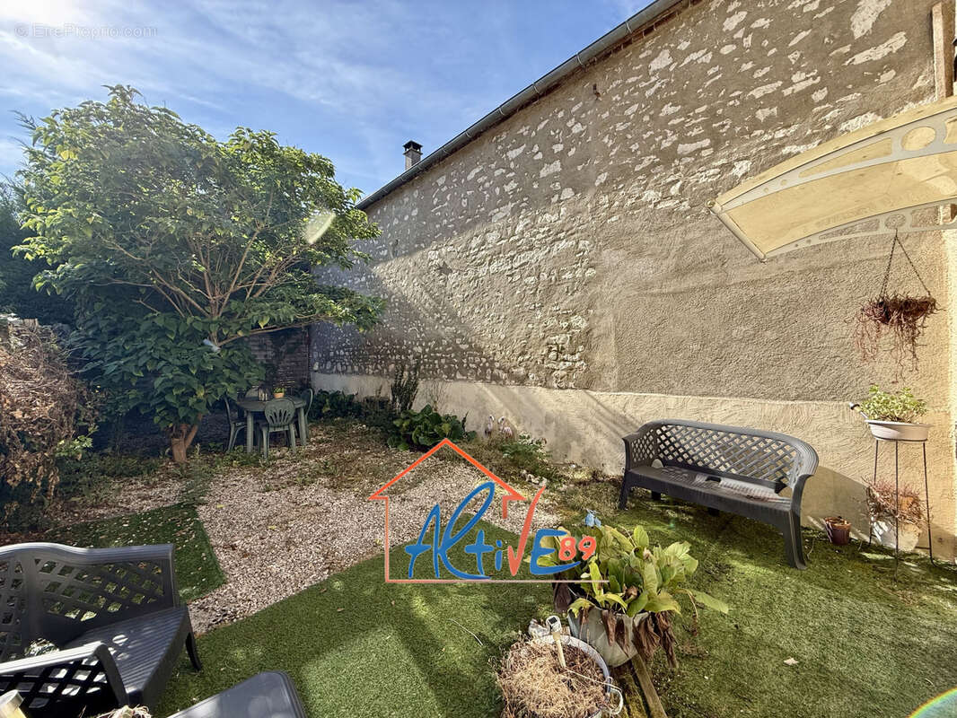 Maison divisée en deux logements   Idéal investissement ou projet familial à Valravillon - photo 19