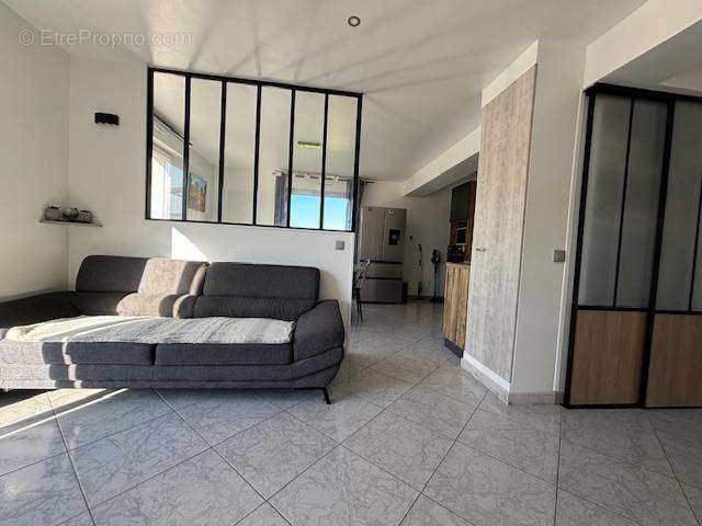 Appartement à LE PLESSIS-TREVISE