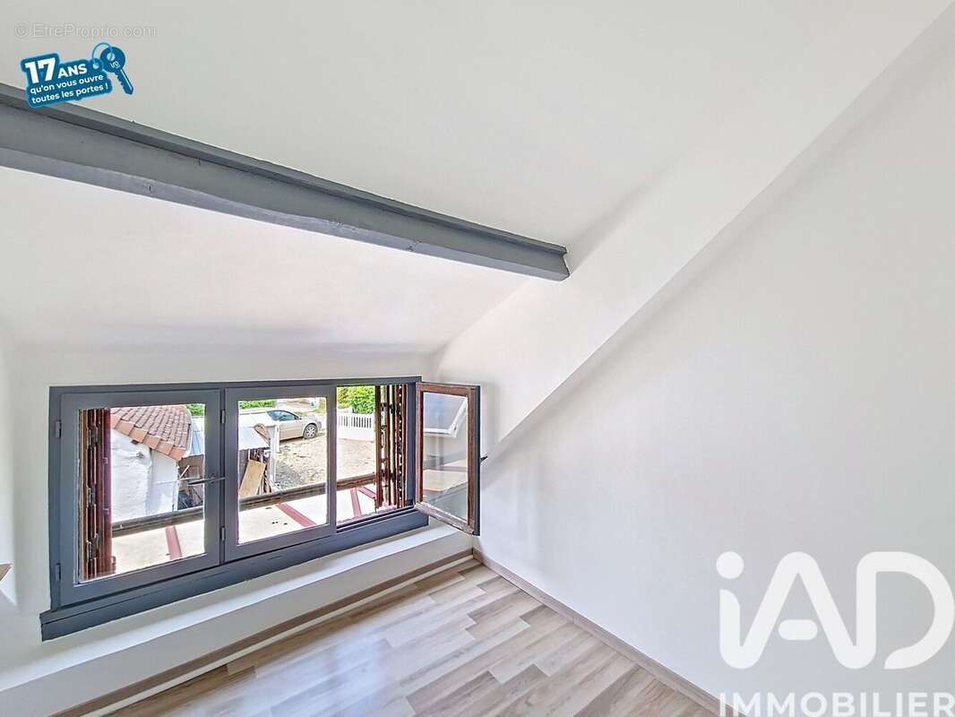 Photo 9 - Maison à LES ORMES