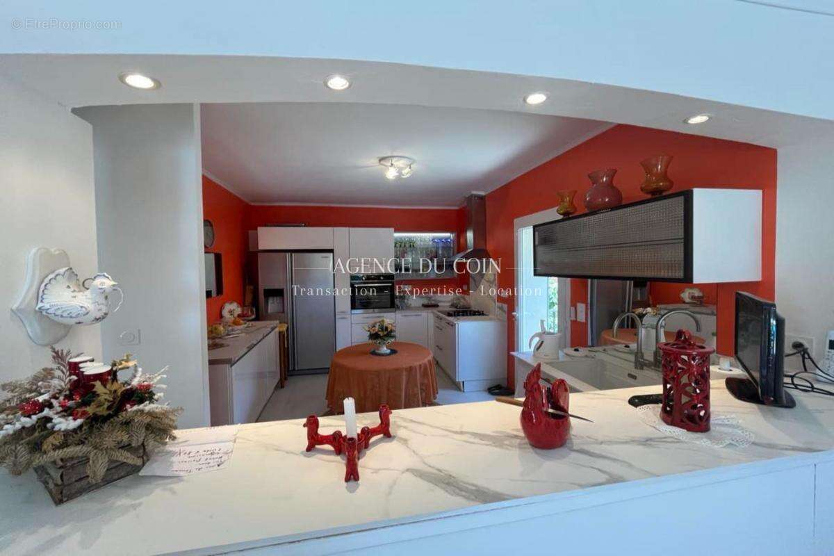 Maison à TRANS-EN-PROVENCE