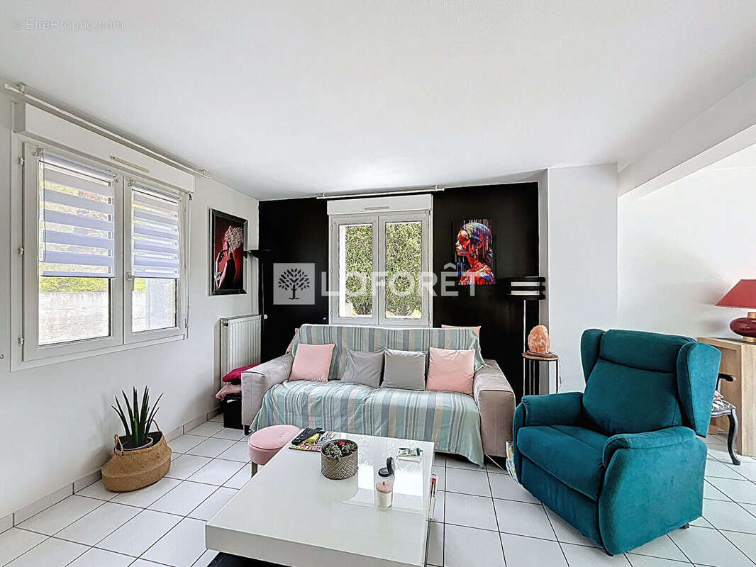 Maison à SAINT-GEORGES-DES-GROSEILLERS