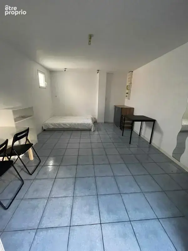 TALENCE Studio 27 m² proche tram 78 750 € - photo 2