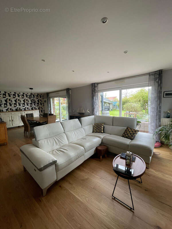 Maison à VIEUX-BERQUIN