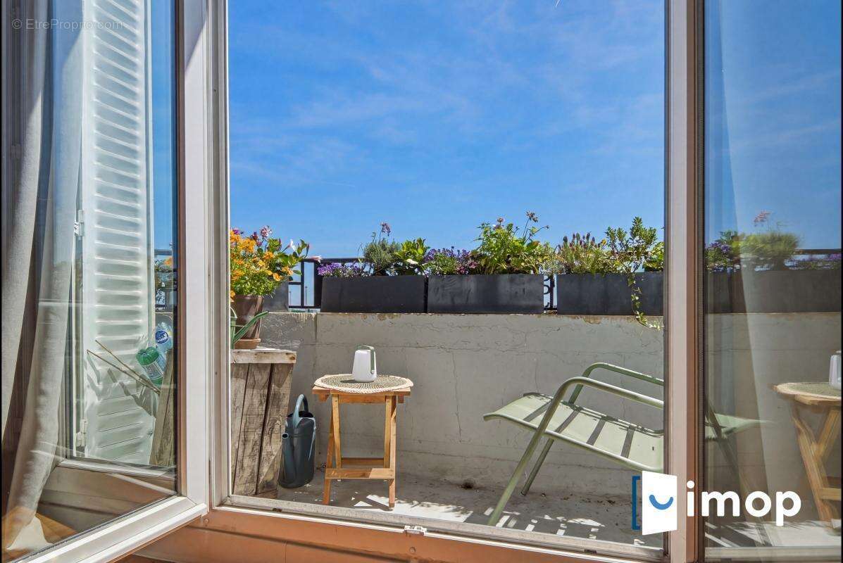 Appartement à PARIS-12E