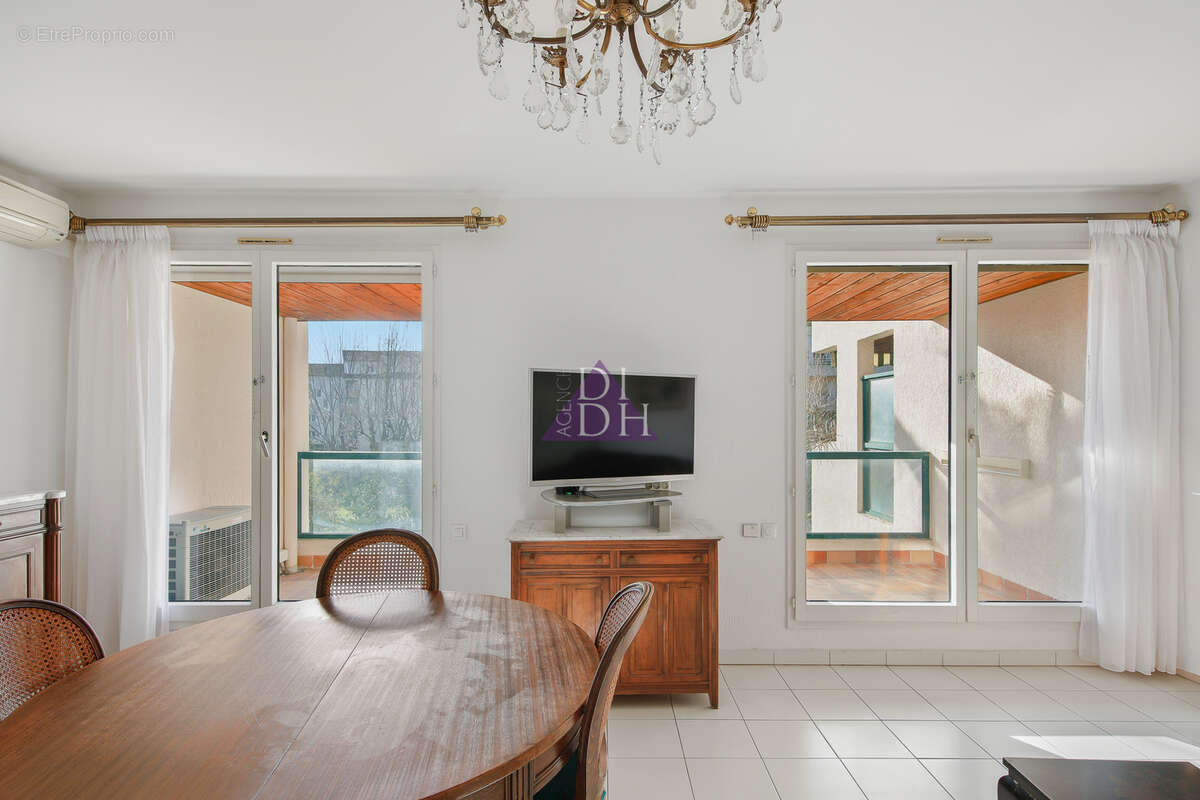 Appartement à HYERES