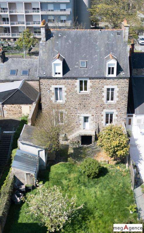 Appartement à FOUGERES