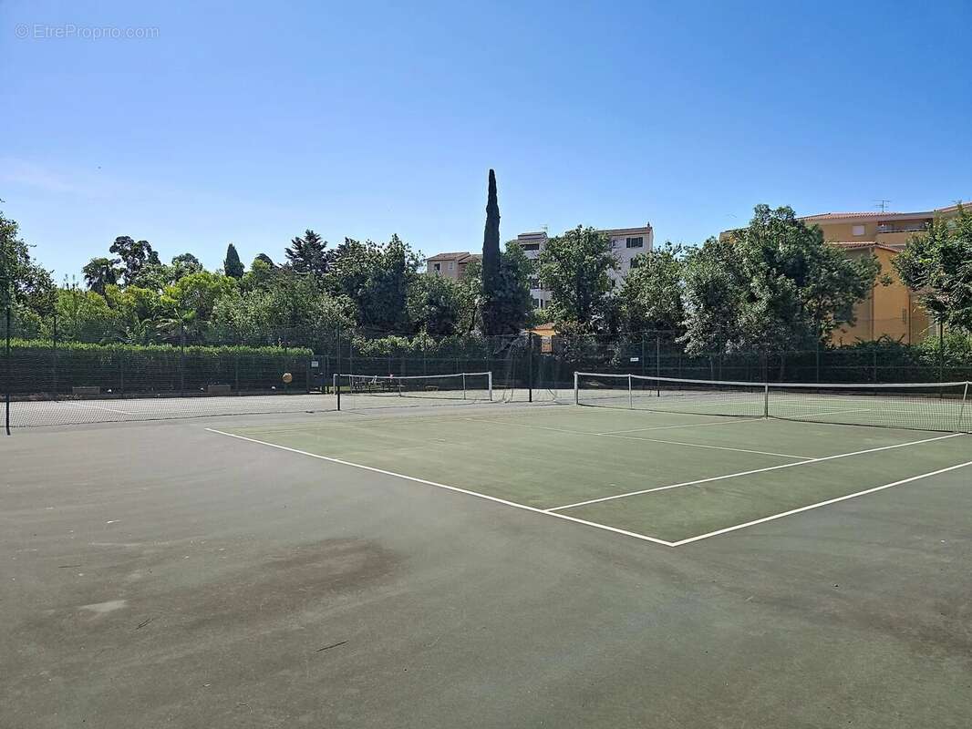 Appartement à FREJUS