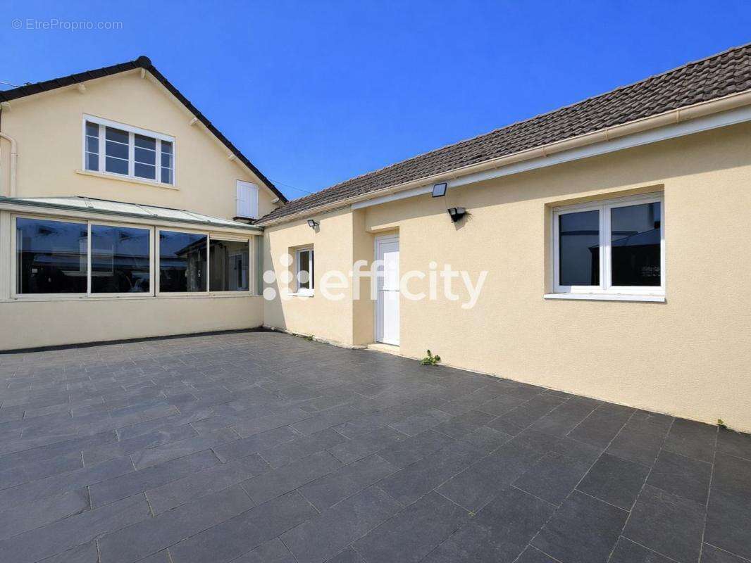 Maison à NOGENT-LE-ROTROU