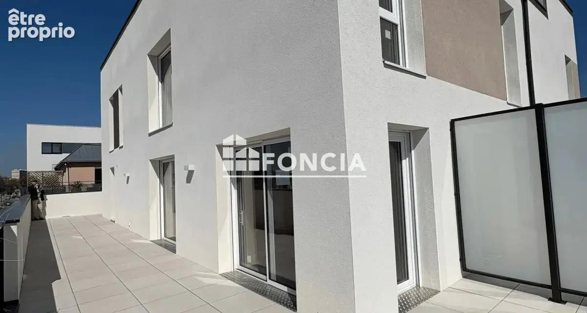 Lumineux appartement T5 duplex, Terrasse de 55 m2, belles vues dégagées, garage et parking prestations qualitatives - photo 5