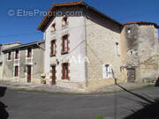 Maison à LIZANT