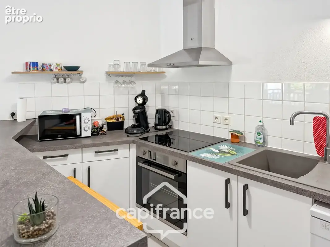 Dpt Gironde (33), à vendre AUDENGE appartement T2 bis de 51 m²  entièrement meublé - photo 3