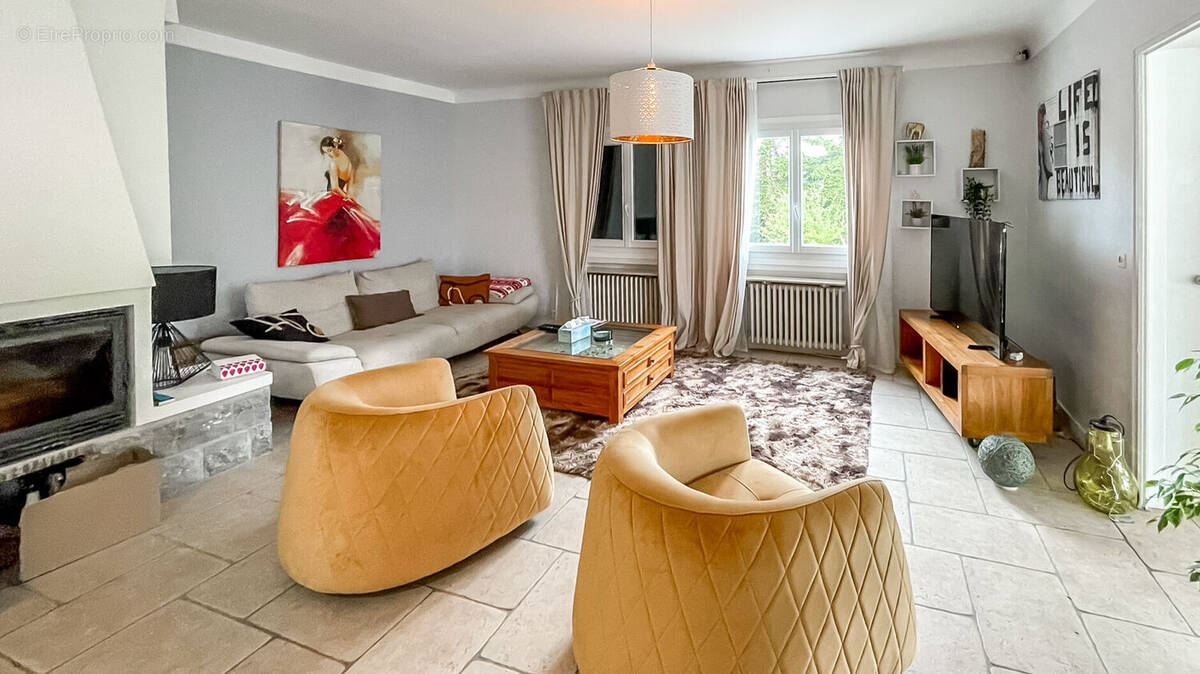 Photo 1 - Maison à ARCANGUES