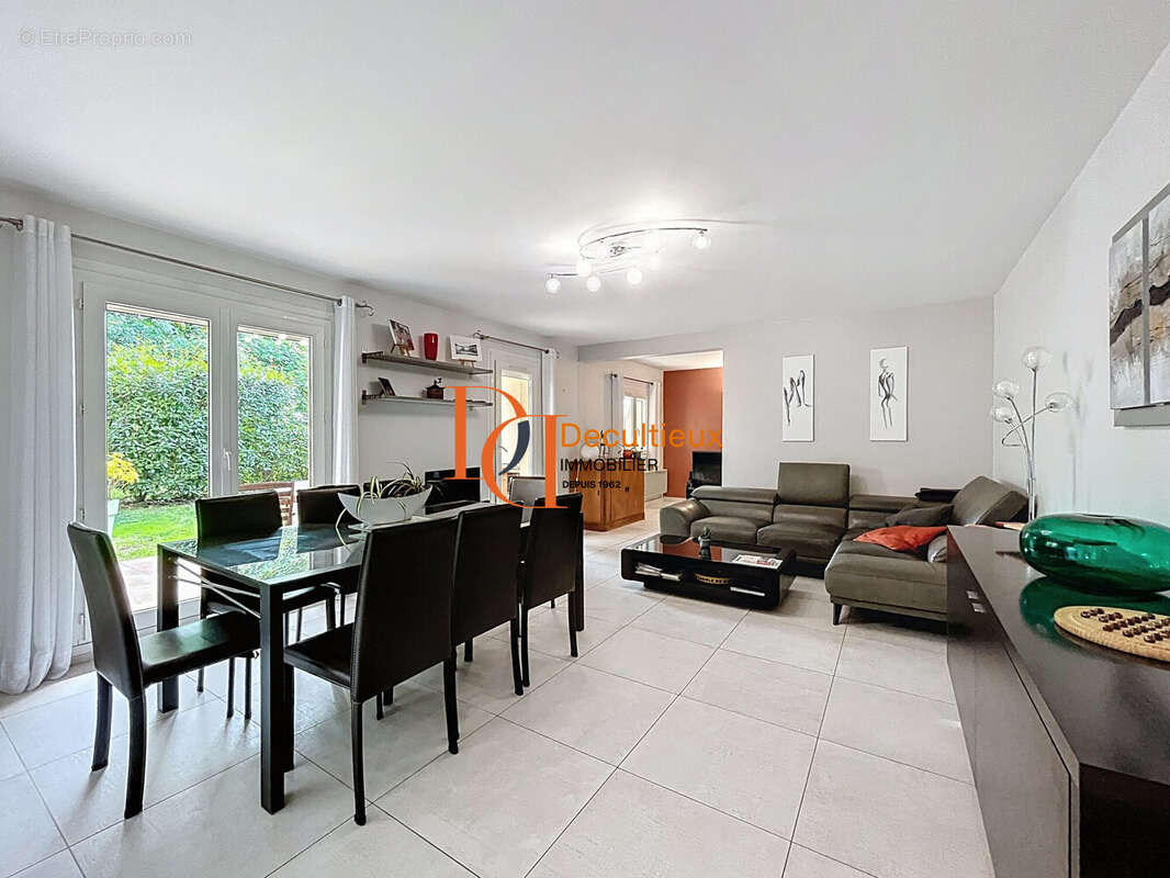 Appartement à DARDILLY