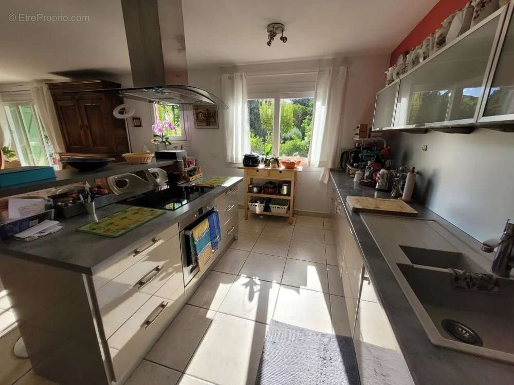 Peymeinade, Villa 5 Pièces, 4 Chambres, Terrasse, Jardin - photo 3