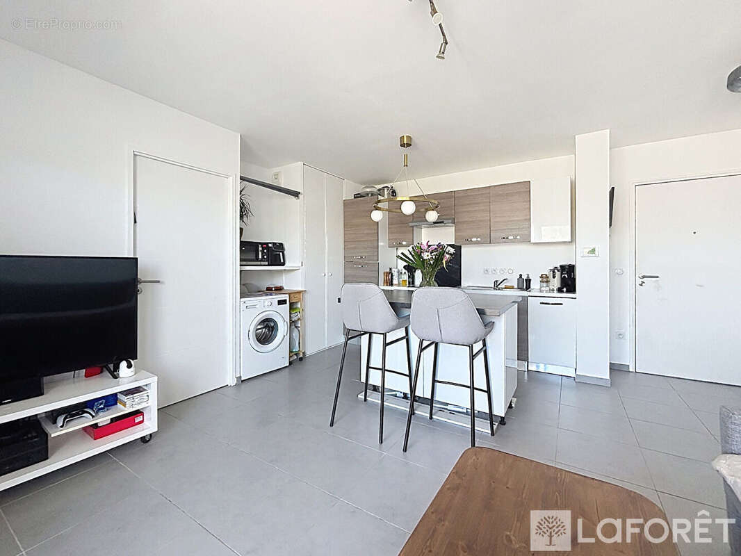 Appartement à VITROLLES