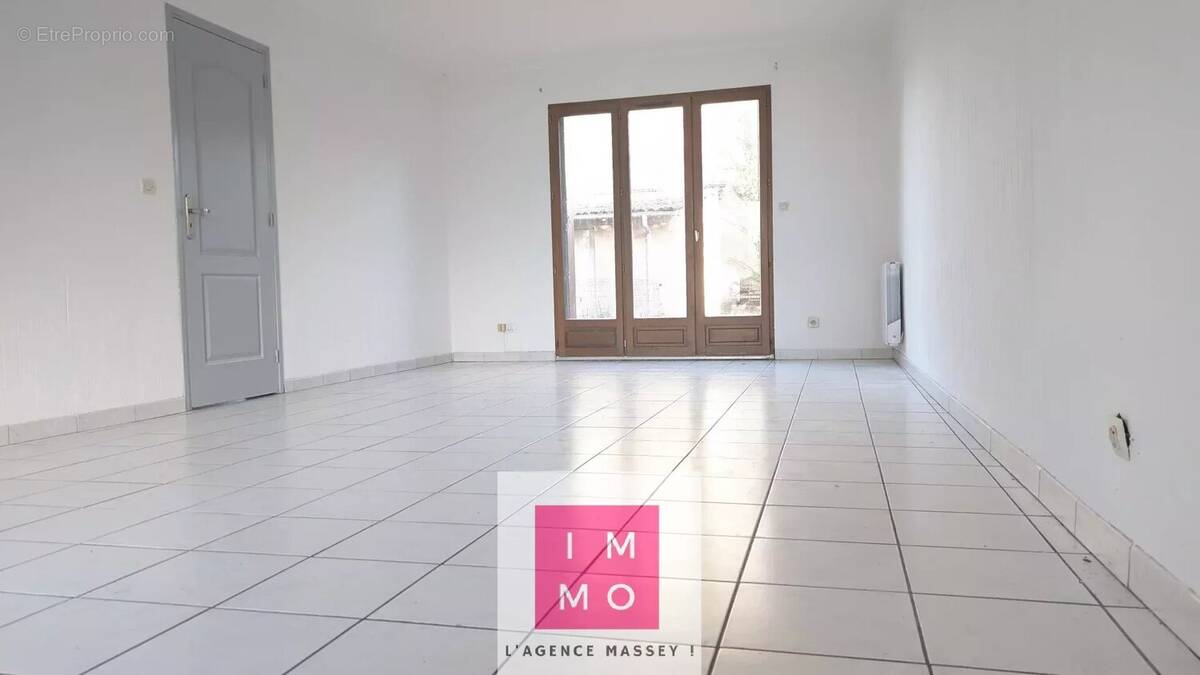 Maison à BORDERES-SUR-L'ECHEZ