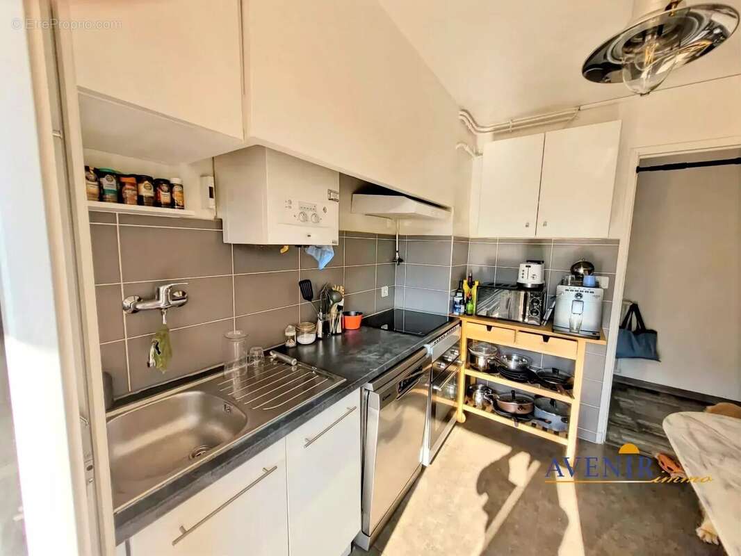 Appartement à MARSEILLE-12E