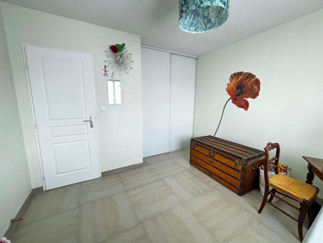  Maison de plain-pied 158 m² – Piscine 5x10 – Terrain 1500 m² – Cœur de village – Brax (31) - photo 9
