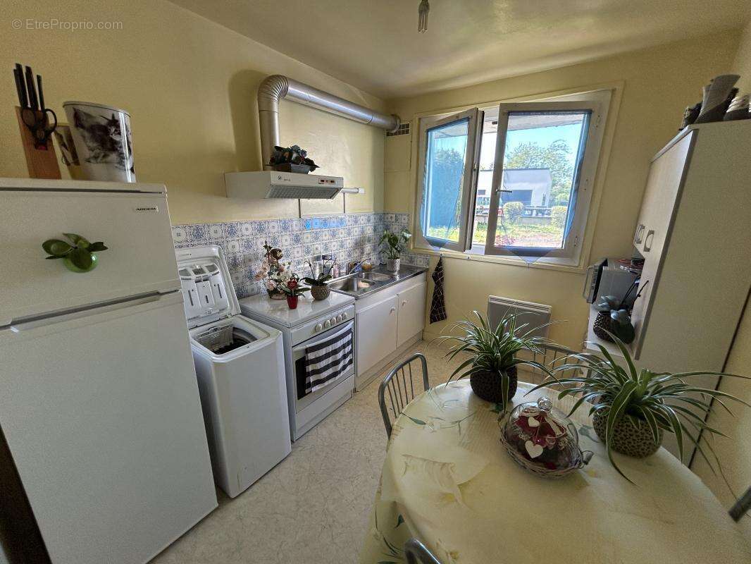 Maison 107 m² à Panazol  - photo 6