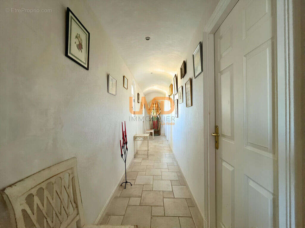 Maison à TRANS-EN-PROVENCE