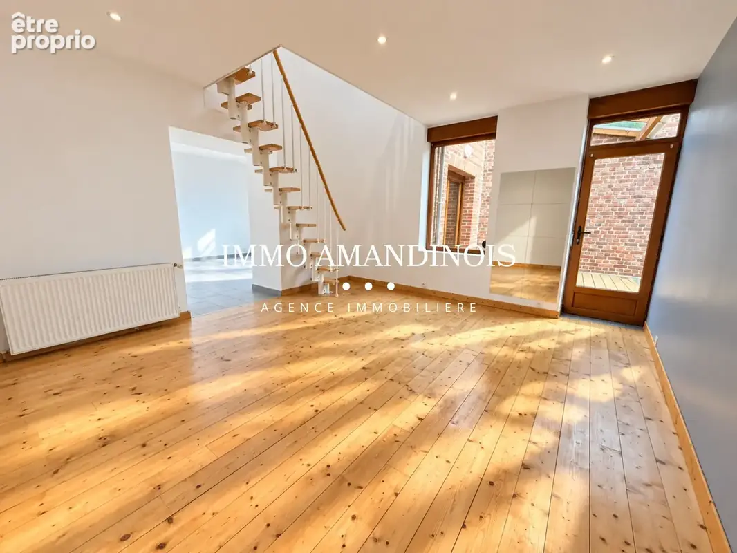 St Amand centre, rare maison de 185 m2, jardin et accès voiture arrière - photo 3