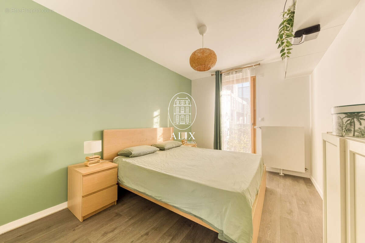 Appartement à ASNIERES-SUR-SEINE