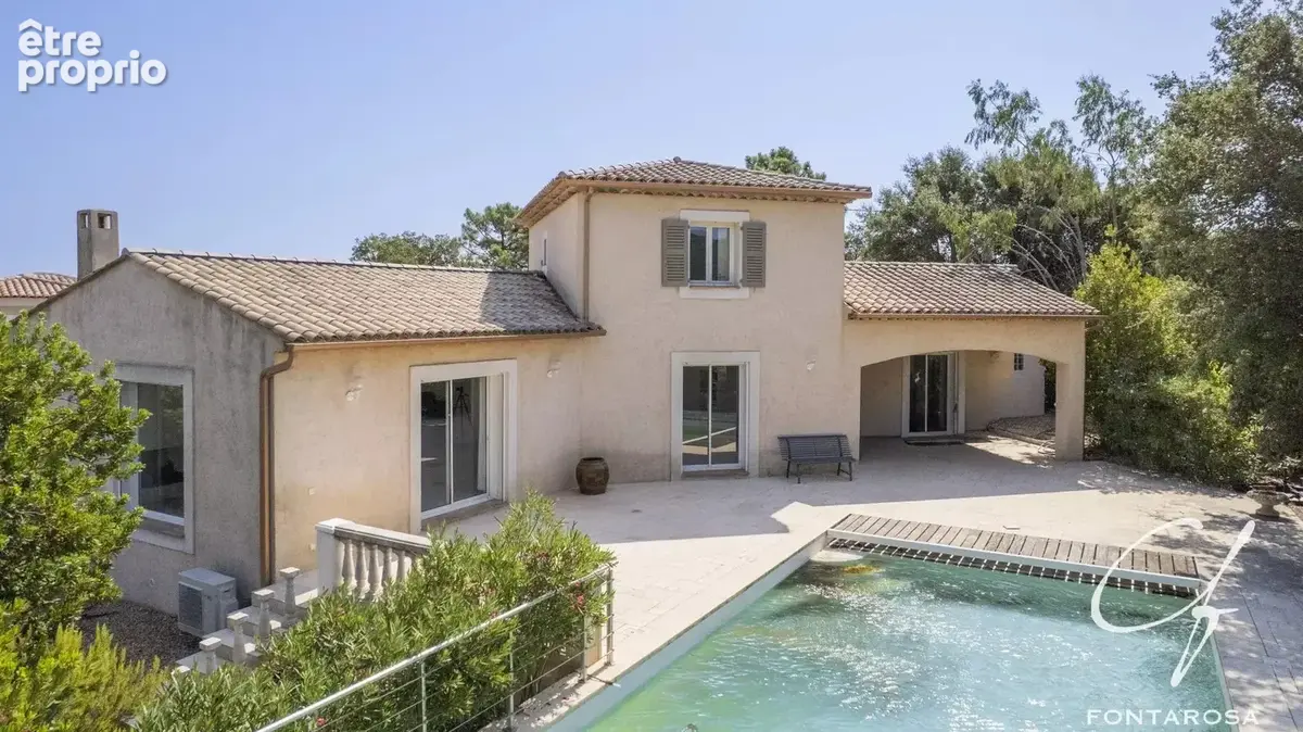 Villa 5 pièces Saint-Aygulf Piscine et Garage - photo 4