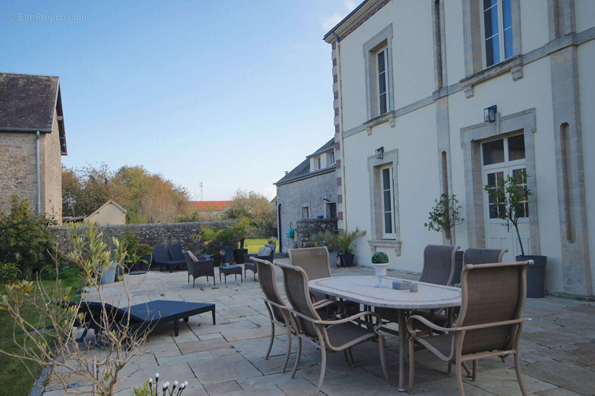 Maison à VIERVILLE-SUR-MER