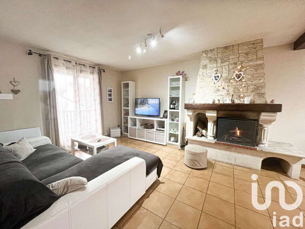 Photo 2 - Maison à ROSNY-SUR-SEINE