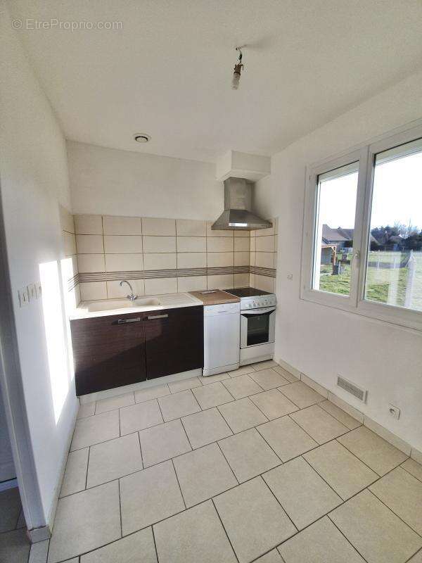 Maison sur sous-sol complet - La Guerche Sur L'aubois - photo 5