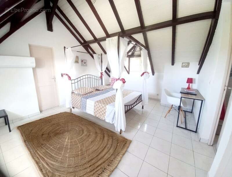 Maison à LE GOSIER
