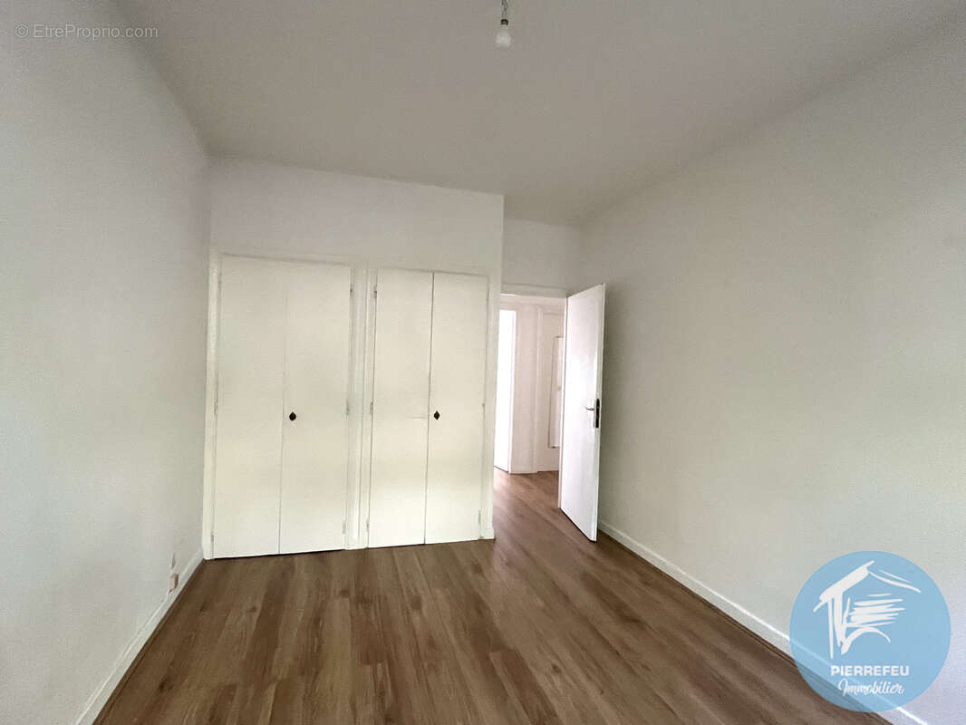 Appartement à SAINTE-FOY-LES-LYON