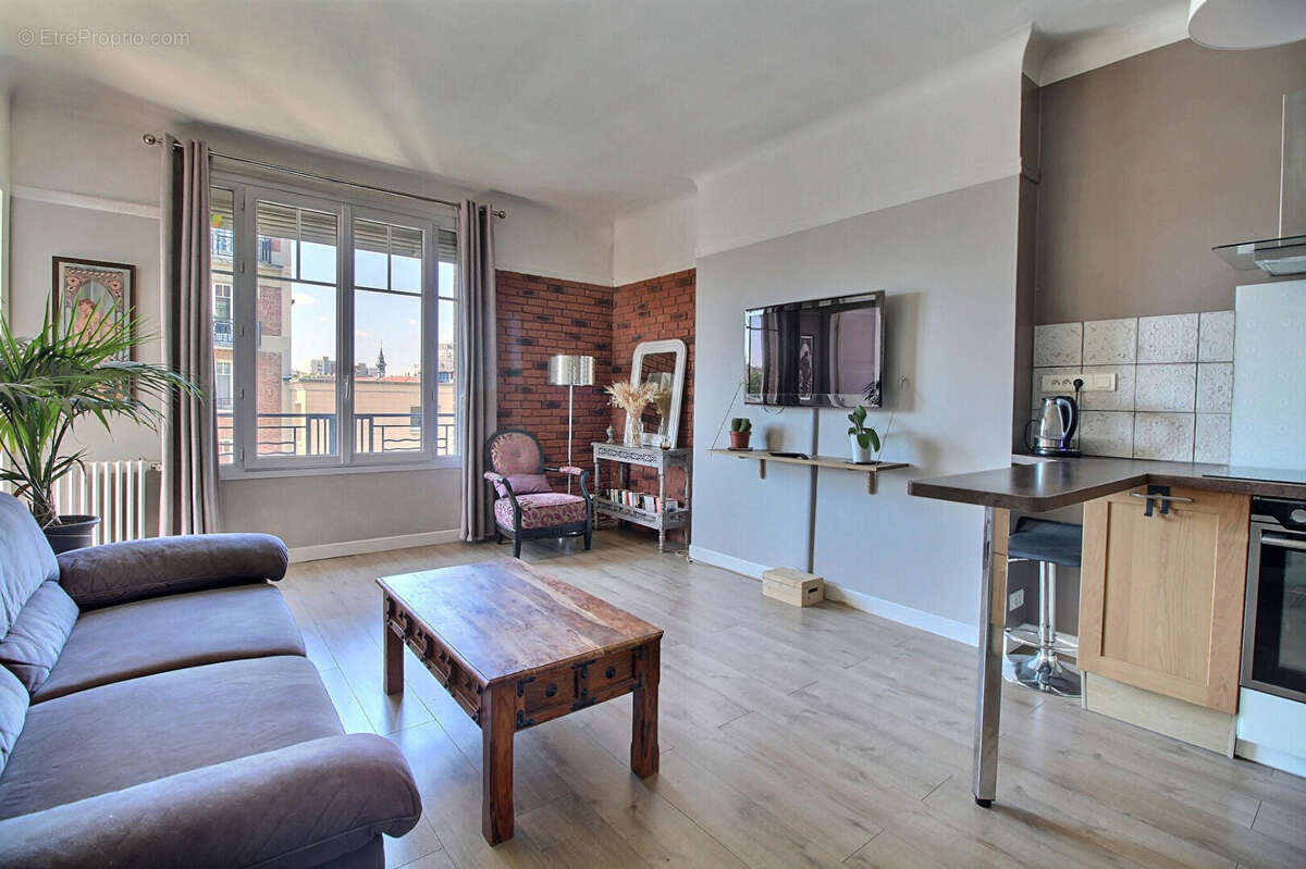 Appartement à COLOMBES