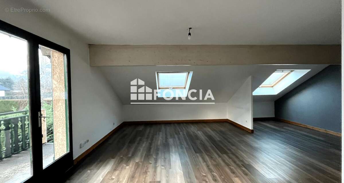 Appartement à DOUSSARD