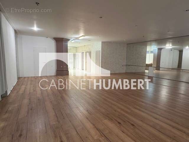 Commerce à SAINT-ETIENNE