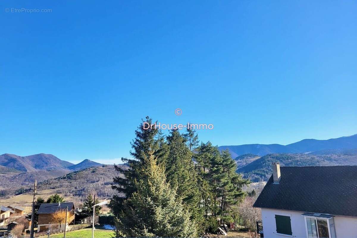 Commerce à ARTIGUES