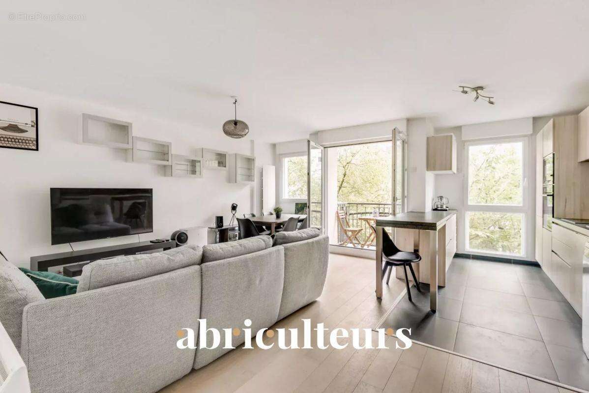 Appartement à ISSY-LES-MOULINEAUX
