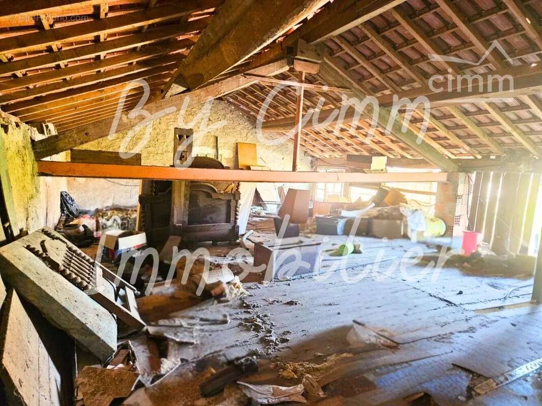 Maison à BRAUD-ET-SAINT-LOUIS